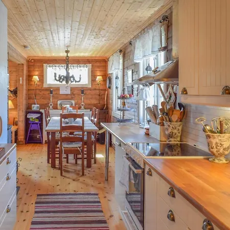 Amazing In Tisleidalen With Sauna Hovda